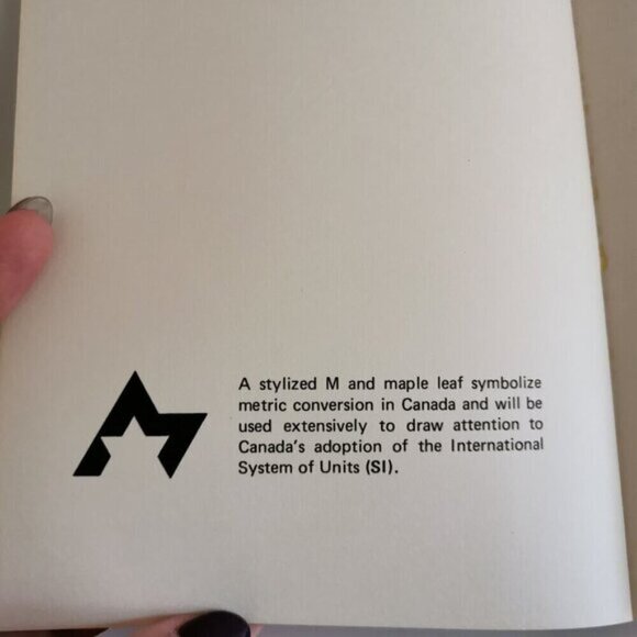 1975 Metric a Basic Guide book by HO Bayer Canadian Measurements Reference - Picture 5 of 9